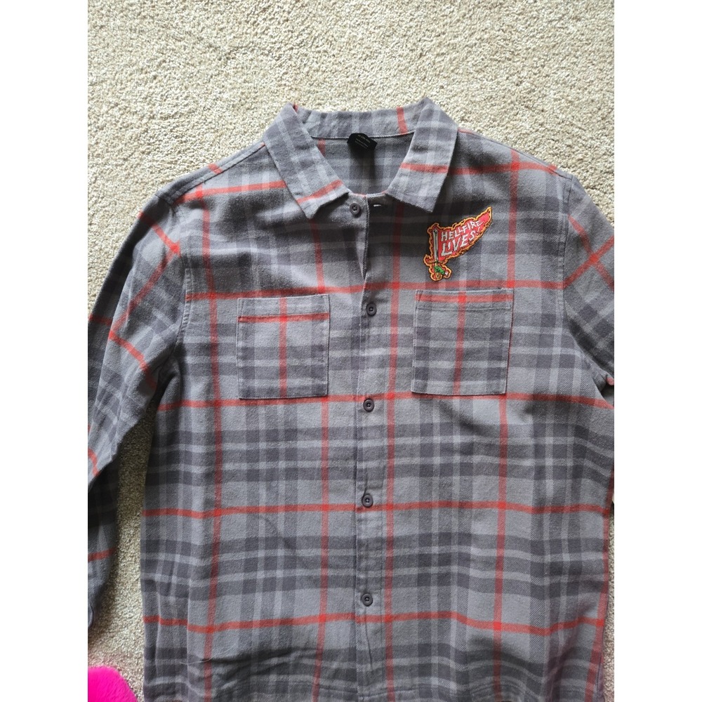 NWT Stranger Things Hellfire Club Flannel Shirt Mens S Red Plaid